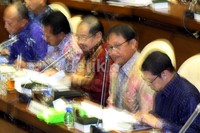 Agenda rapat kali ini adalah Timwas Century meminta penjelasan mengenai skema penggantian dana nasabah Antaboga.