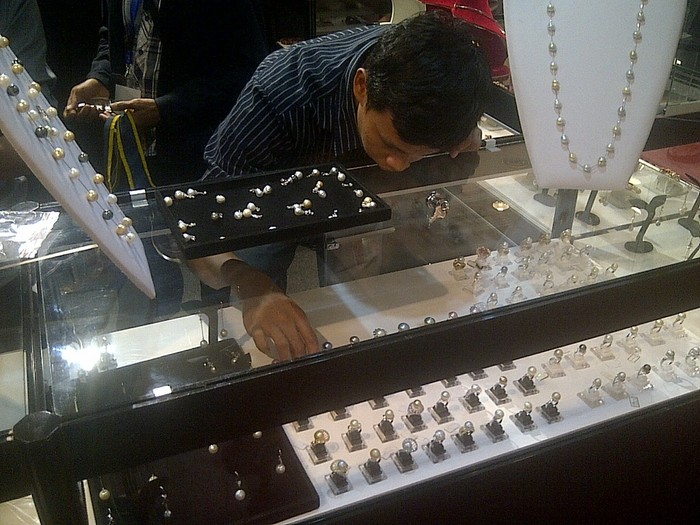 Mau Lihat Mutiara Seharga Rp 180 Juta? Datang ke JCC