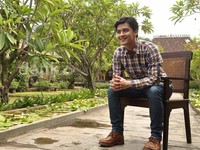 Saya tetap doakan teman SM*SH tambah sukses. Saya juga minta dukungan 'SM*SH Blast' dan 'Morganous', tutupnya. Noel/detikHOT.