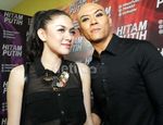Vicky Shu dan Deddy Corbuzier, Teman Tapi Mesra