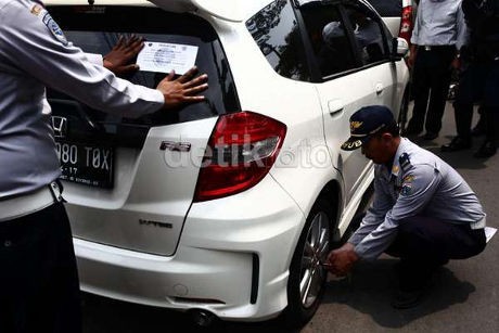Penertiban Parkir Liar Tak Cukup Hanya dengan Pencabutan Pentil