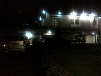 KPK Geledah Rumah Dinas Akil Mochtar di Jalan Widya Chandra