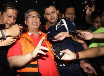 Akil Mochtar Ngaku Tak Kenal Chairun Nisa dan Pengusaha Cornelis