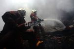 Pabrik Plastik di Jelembar Terbakar