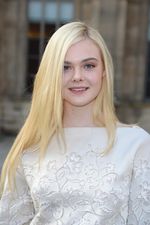 Gaya Stylish Kakak-adik Dakota dan Elle Fanning