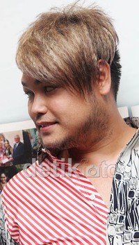 Ivan Gunawan kini tampil berjenggot. Gus Mun/detikHOT.
