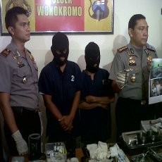 Pasutri Dokter Kandungan Gadungan Diringkus