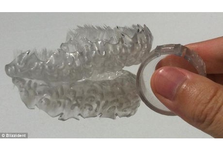 Tinggal Digigit, Sikat Ini akan Gosok Gigi Anda Sendiri