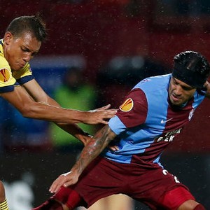 Dua Gol Floccari Selamatkan Lazio dari Kekalahan