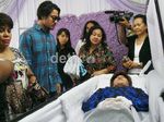 Tangisan Ello Ditinggal Sang Ibunda