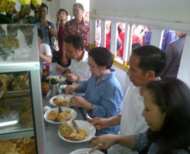 Jokowi Capres PDIP? Mega: Tunggu Tahun Depan