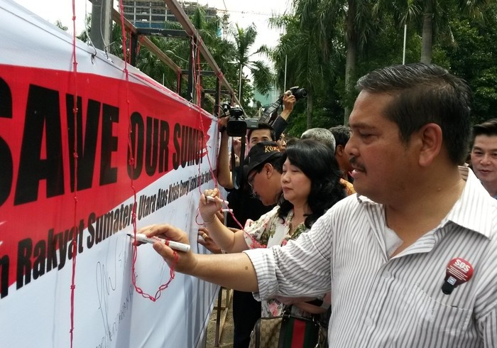 Warga Kumpulkan Sejuta Tanda Tangan Kecam Pemadaman Listrik di Sumut