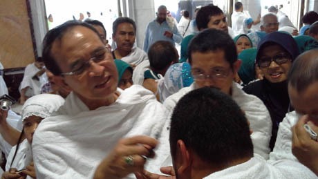 Amirul Hajj Laris Manis Layani Tahalul Jamaah Haji Indonesia