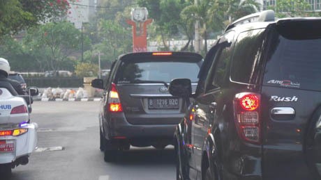 Saat Jokowi Berpolitik Menggunakan Mobil Rental