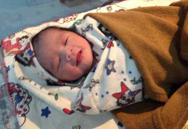 Selamat! Tria The Changcuters dan Dhatu Dikaruniai Bayi Perempuan