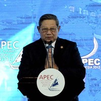 SBY mengatakan pertemuan negara-negara APEC merupakan salah satu solusi untuk memperbaiki ekonomi global.