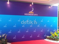 Booth foto untuk presiden SBY dengan masing-masing para pemimpin ekonomi.