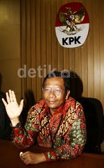Mahfud MD Sambangi KPK Bahas Akil Mochtar