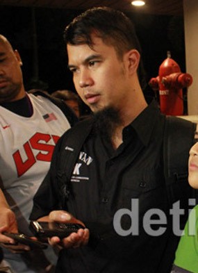 Tak Mungkin Rujuk dengan Maia, Dhani Cuci Otak Dul