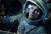 Stone yang nyaris tak mengenal agama, tersentuh sisi spiritualnya ketika berada dalam situasi penuh keputusasaan, harapan timbul dari kejernihan pikiran, ketekunan, pelatihan, dan improvisasi tak kenal lelah untuk bertahan hidup. Warner Bros/Entertainment Inc.