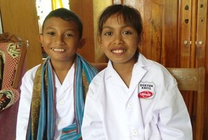 Tugas Dokter Kecil di Kupang, Patroli Temannya yang Belum Mandi