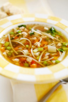 Cokelat dan Sup Ayam Ternyata Bisa Bantu Turunkan Berat Badan