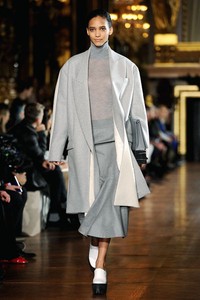 Stella McCartney. Fall/Winter 2013. Paris Fashion Week 2013. [Photo by Pascal Le Segretain/Getty Images]