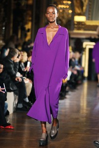 Stella McCartney. Fall/Winter 2013. Paris Fashion Week 2013. [Photo by Pascal Le Segretain/Getty Images]