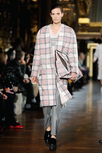 Stella McCartney. Fall/Winter 2013. Paris Fashion Week 2013. [Photo by Pascal Le Segretain/Getty Images]