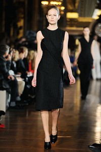 Stella McCartney. Fall/Winter 2013. Paris Fashion Week 2013. [Photo by Pascal Le Segretain/Getty Images]