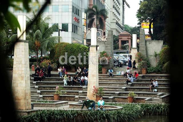 Pkl Di Taman Ayodya Mengaku Setor Ke Satpol Pp