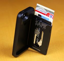 Bilik Rahasia di Casing iPhone