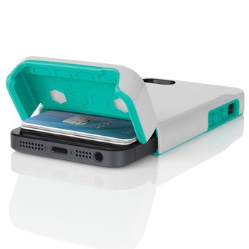 Di bagian bawa casing iPhone seharga USD 39,99 ini terdapat ruang penutup flip yang dapat menyimpan beberapa kartu. (kredit foto: CauseWorld)