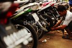 Razia Pentil Bawa Berkah Tukang Tambal Ban