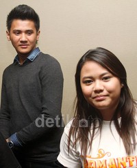 Aurel, yang lebih akrab disapa Loli itu hadir ditemani sang kekasih, Greg. Gus Mun/detikHOT.
