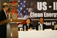 Kerjasama itu dilakukan kurang lebih dengan tiga perusahaan Amerika dan Indonesia.