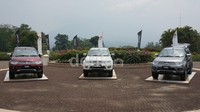 New Pajero Sport menawarkan 6 warna pilihan, White Pearl, Cool Silver Metallic, Black Mica, Medium Red, Quarts Brown Metallic dan Titanium Grey.