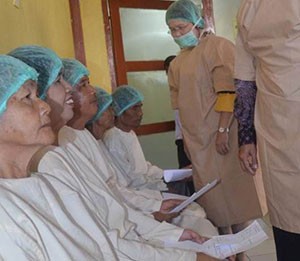 Bakti BCA Kembali Berikan Operasi Katarak Gratis di Lahat, Sumatera Selatan