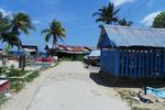 Rukunnya Muslim & Kristiani di Pulau Doom, Papua