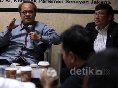 Perlukan Pemisahan Kepala Negara dan Pemerintahan