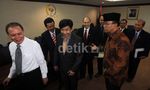 Guruh Protes Posisi 4 Pilar Kebangsaan