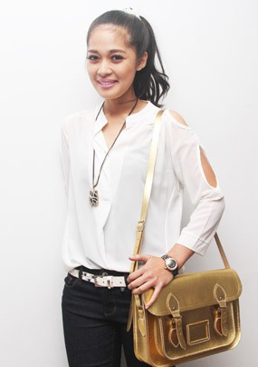 Gracia Indri Idamkan Sosok Pria Seperti Ayahnya