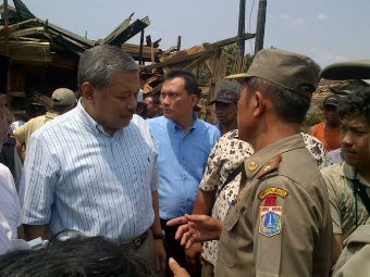 Dimediasi Hayono Isman, Penertiban Bangunan Liar di Klender Ditunda