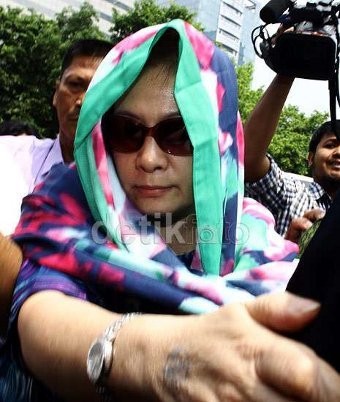 Dicegah KPK, Ratu Rita Akil Hormati Proses Hukum