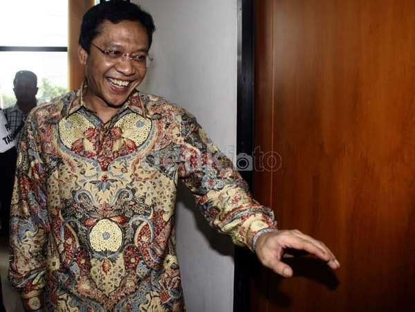 Ssttt... Fathanah dan Luthfi Bicara Reposisi Eselon Dua di Kementerian