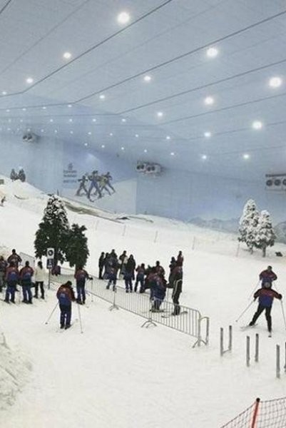 Salju & 5 Hal Mustahil yang Ada di Padang Pasir