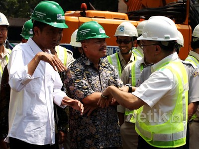 Jokowi Resmikan Pembangunan MRT