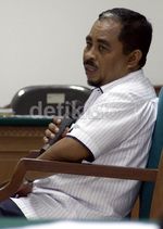 Luthfi Hasan Bersaksi untuk Fathanah