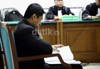 Mario menjalani sidang perdana di Pengadilan Tipikor, Jakarta. Lamhot Aritonang/detikFoto.