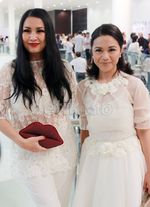 Klasik dan Edgy, Ruth Sahanaya dan Titi DJ